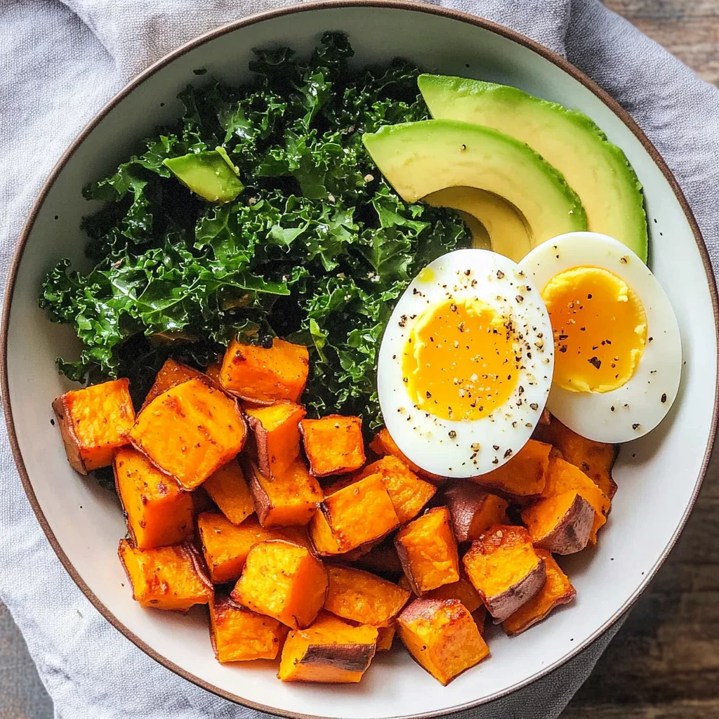 Eggs & Sweet Potato Breakfast Bowl
